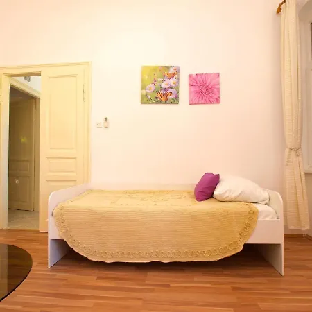 By The Sea 1093 Apartment Rabac